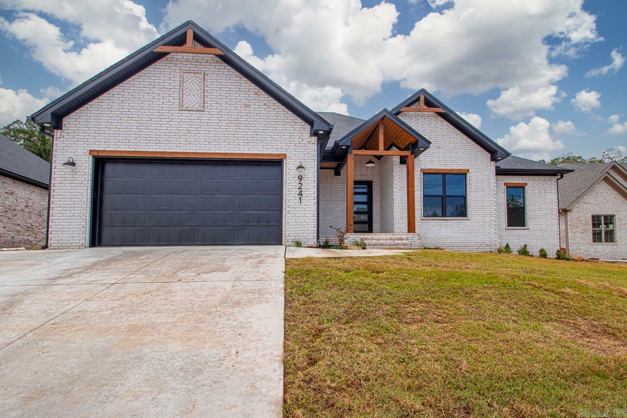 Property Photo:  9241 Wooddale Drive  AR 72120 