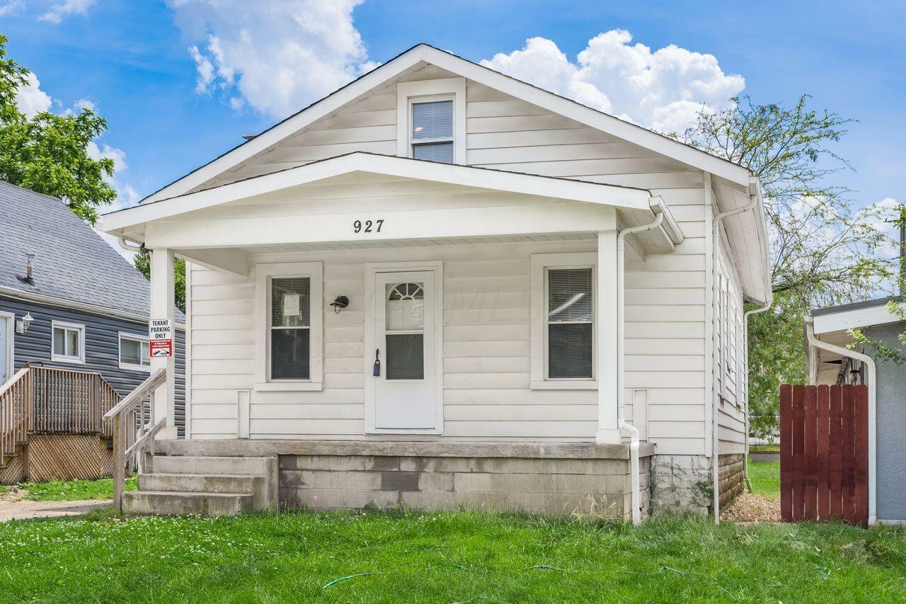 Property Photo:  927 E 15th Avenue  OH 43211 