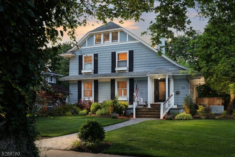 Property Photo:  555 Alden Avenue  NJ 07090 