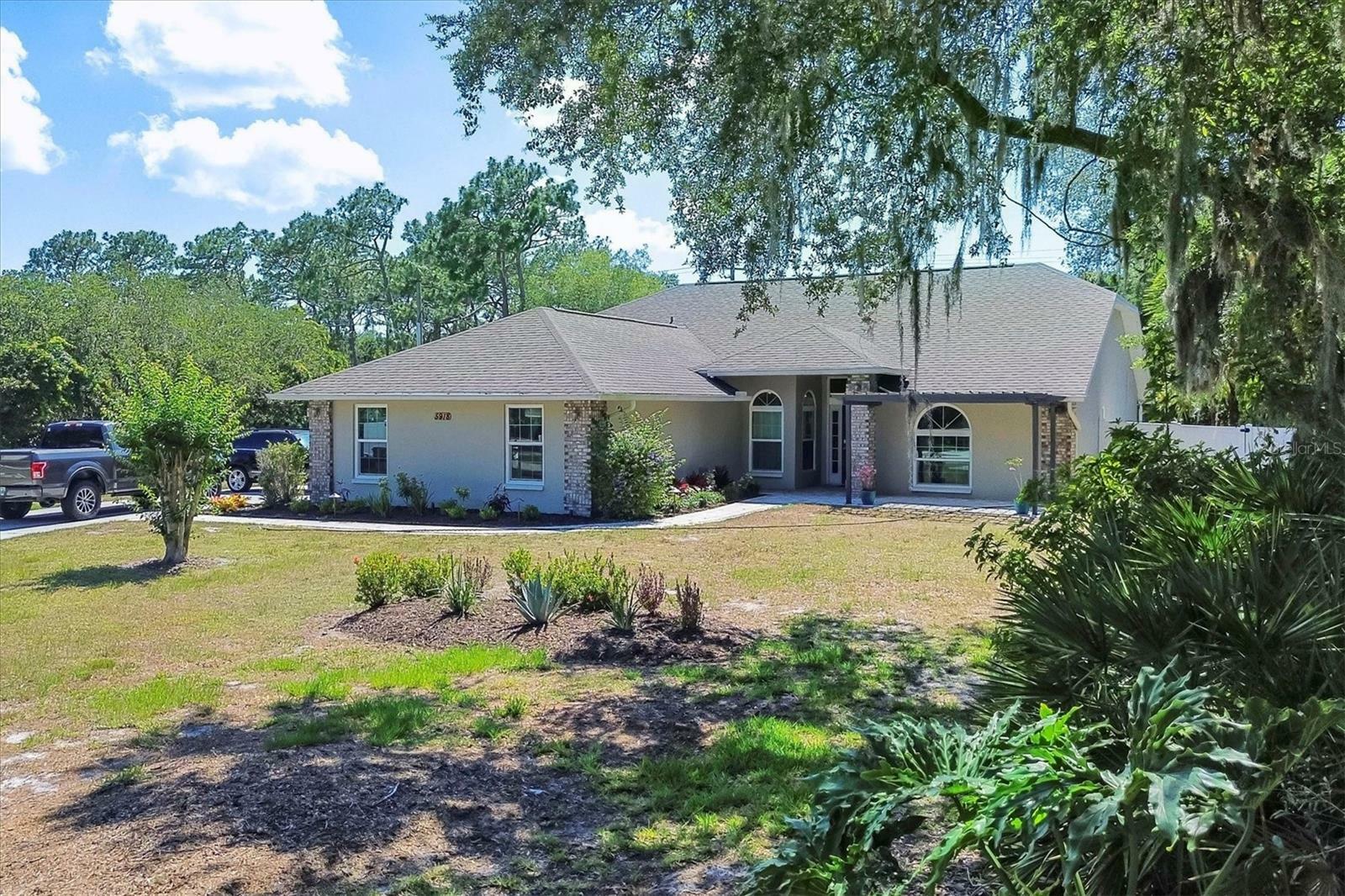 Property Photo:  5918 99th Street E  FL 34202 