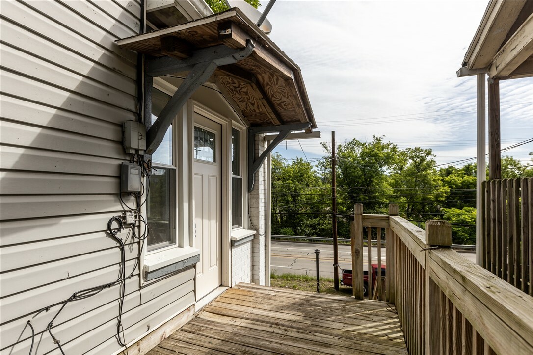 Property Photo:  2506 Beaver Ave  PA 15061 