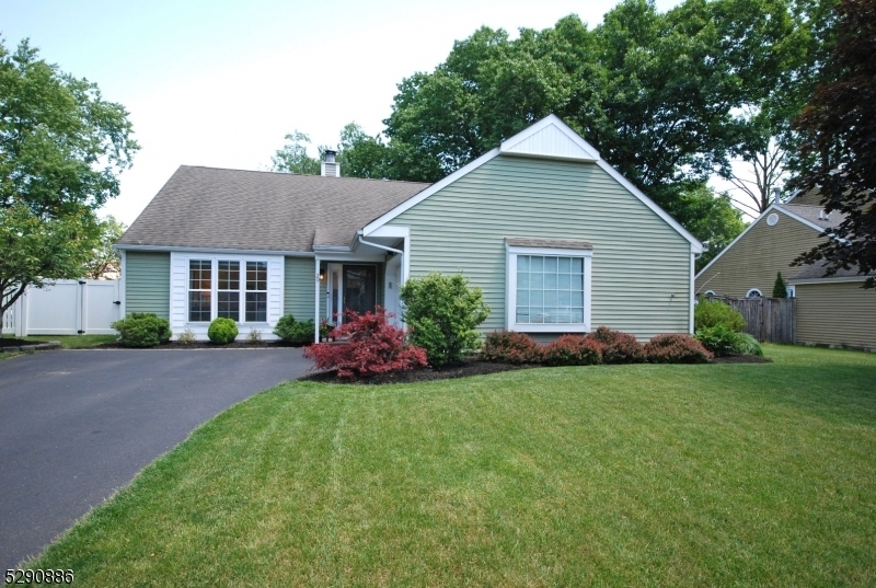 Property Photo:  20 Susquehanna Trl  NJ 08876 