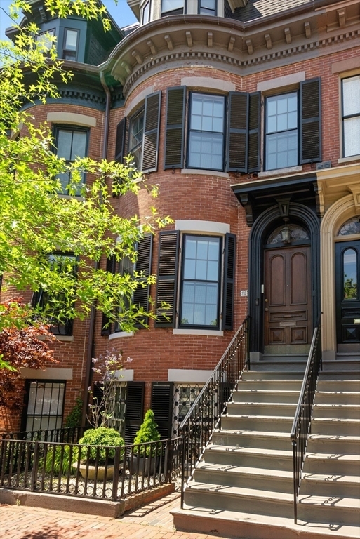 Property Photo: 20 Dartmouth Street MA 02116