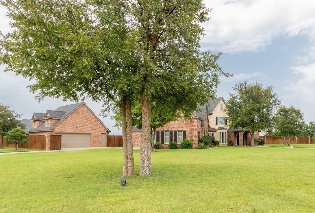 Property Photo:  9018 County Road 6860  TX 79407 