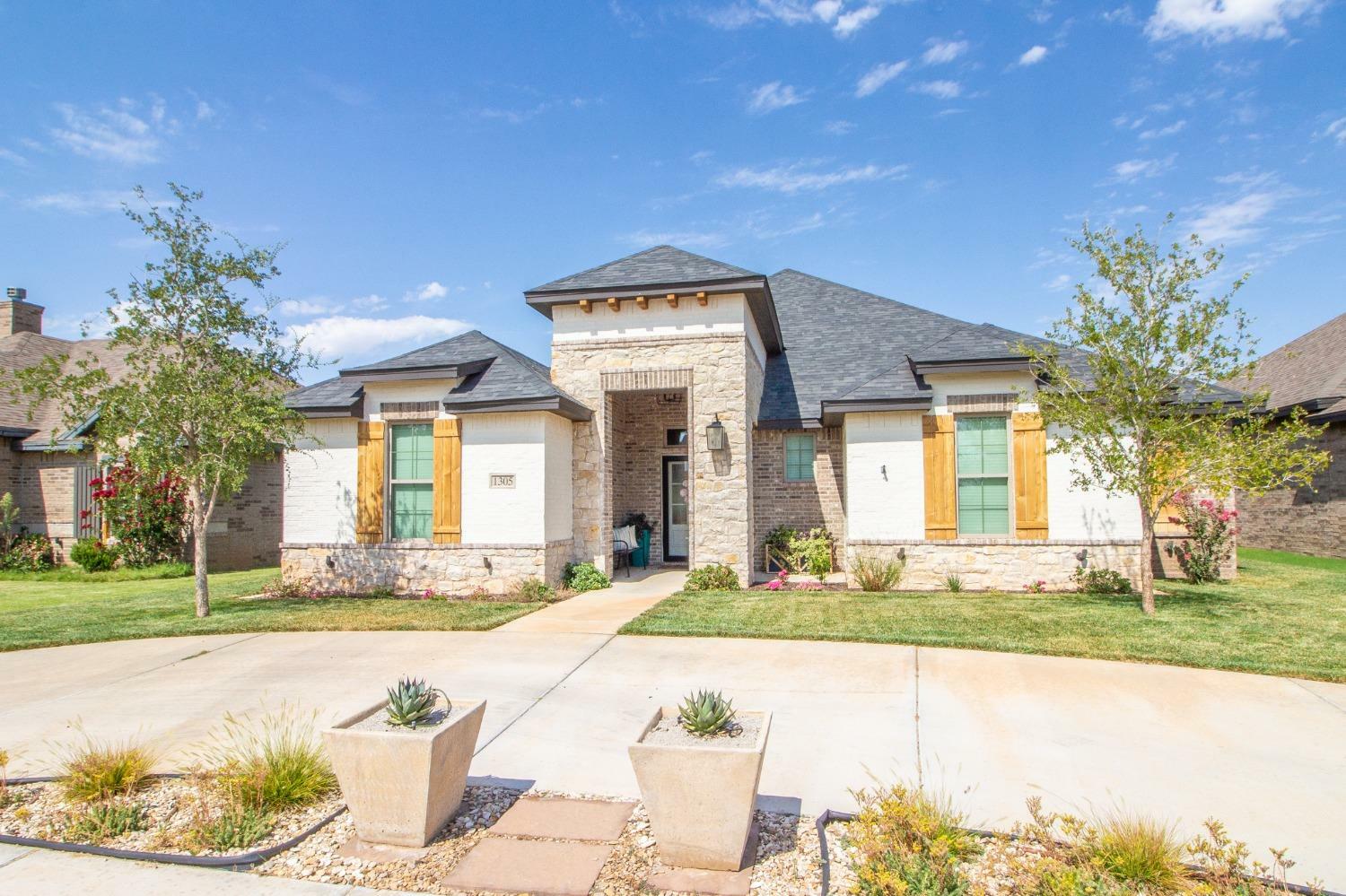 Property Photo:  1305 Chaucer Lane  TX 79382 