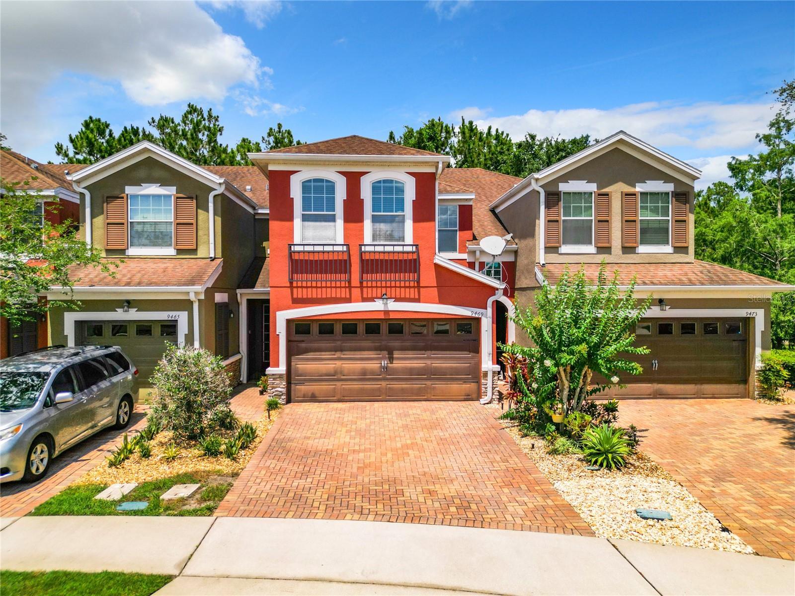 Property Photo: 9469 Tawnyberry Street FL 32832