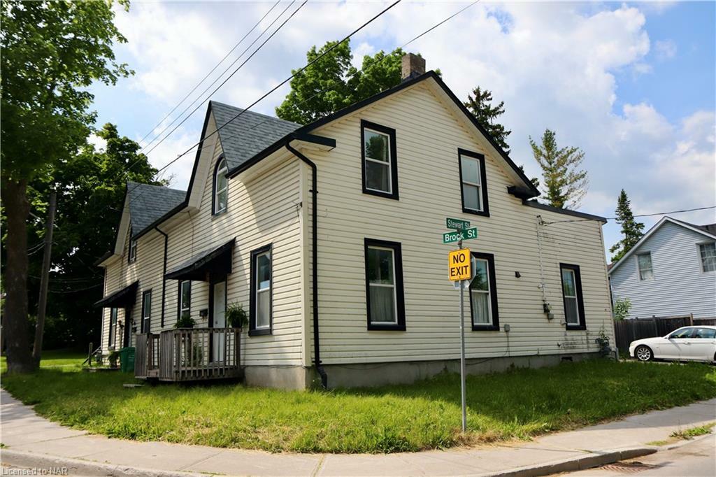 Photo de la propriété:  284 Brock Street  ON K9H 2R1 