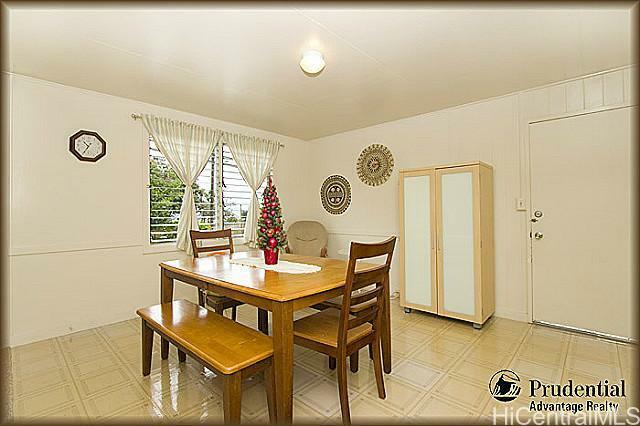 Property Photo:  47-104 Hunaahi Street  HI 96744 