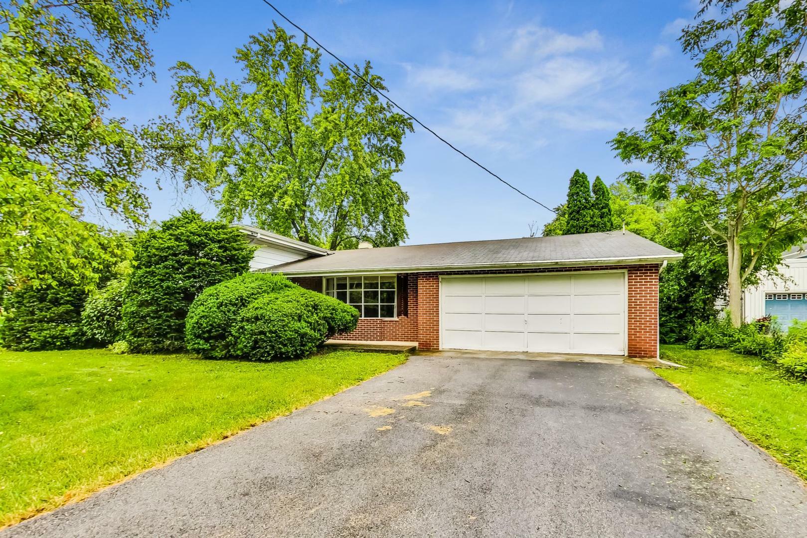 Property Photo:  5701 Lenox Road  IL 60532 