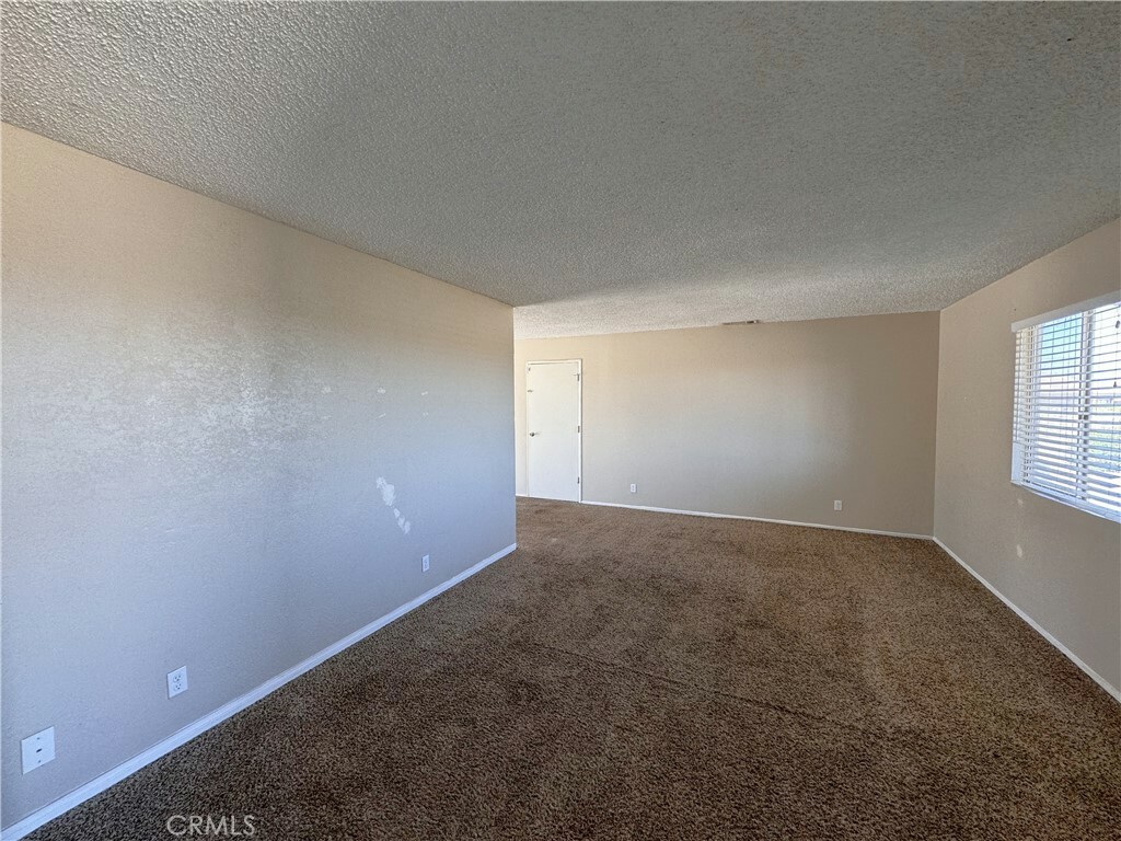 Property Photo:  23589 Gazana Street  CA 92311 