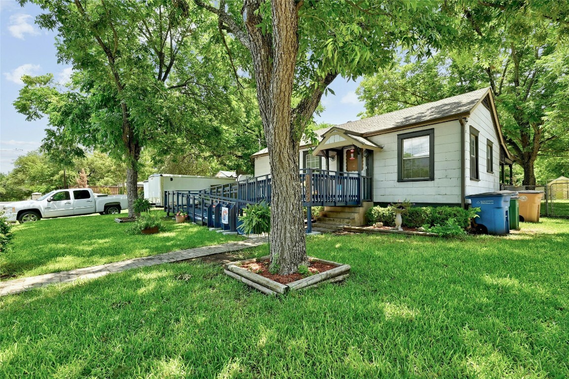 Property Photo:  1509 Morgan Lane  TX 78704 