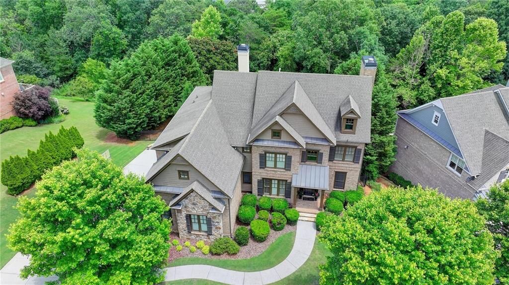 Property Photo: 3135 Seven Oaks Drive GA 30041