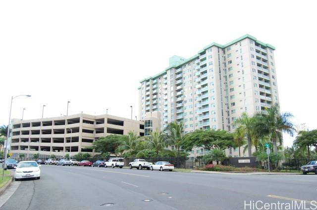 Property Photo:  3009 Ala Makahala Place 1214  HI 96818 