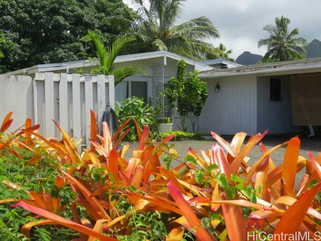 Property Photo:  709 Akumu Street  HI 96734 