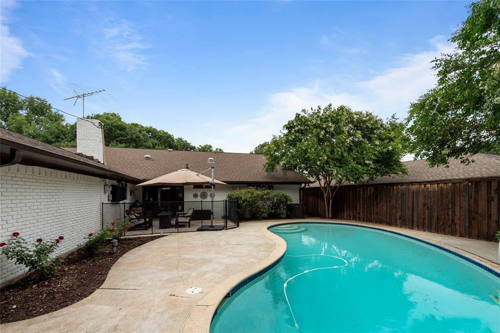 Property Photo:  9522 Heatherdale Drive  TX 75243 