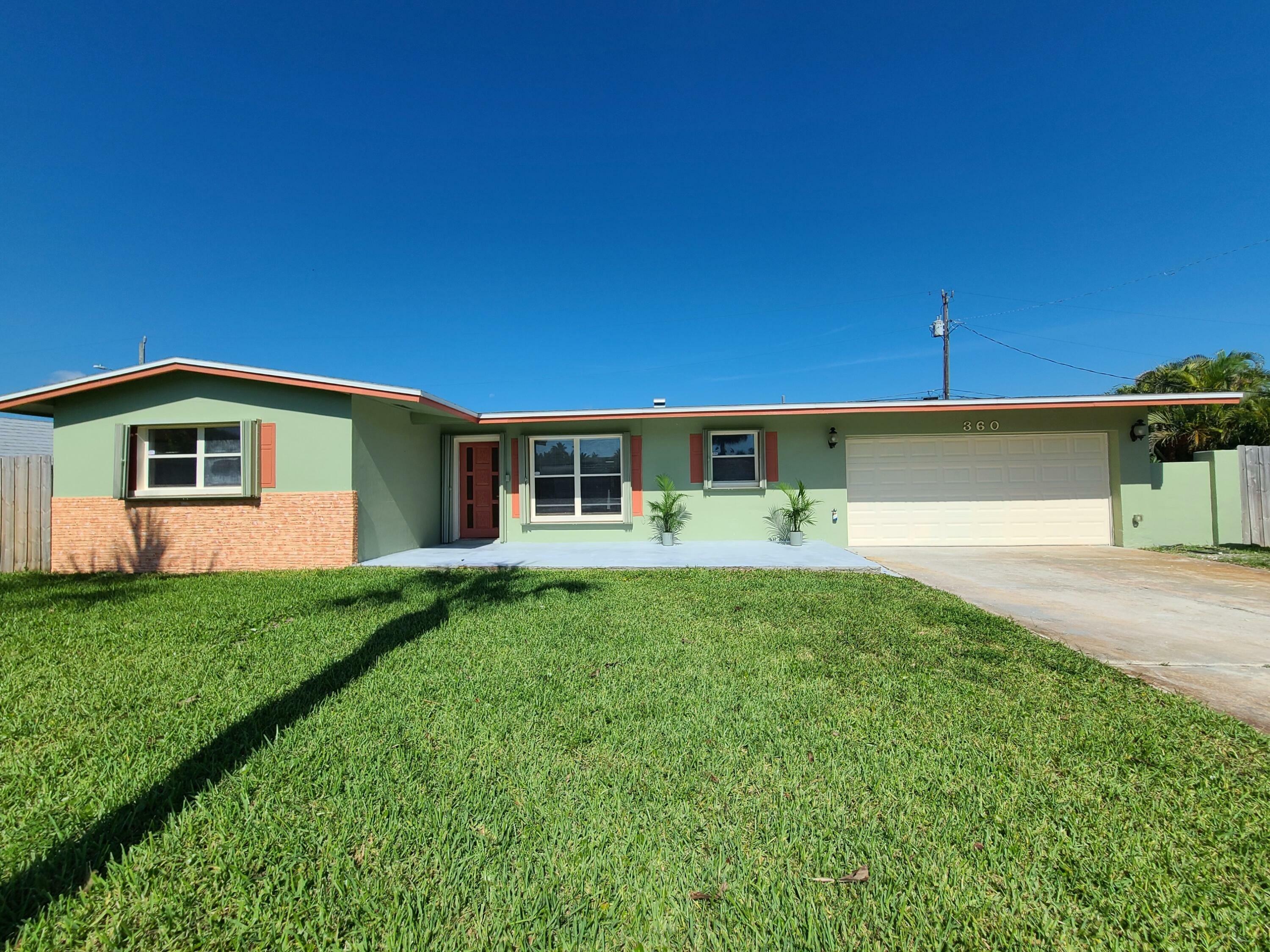 Property Photo:  360 Brewster Road  FL 32903 