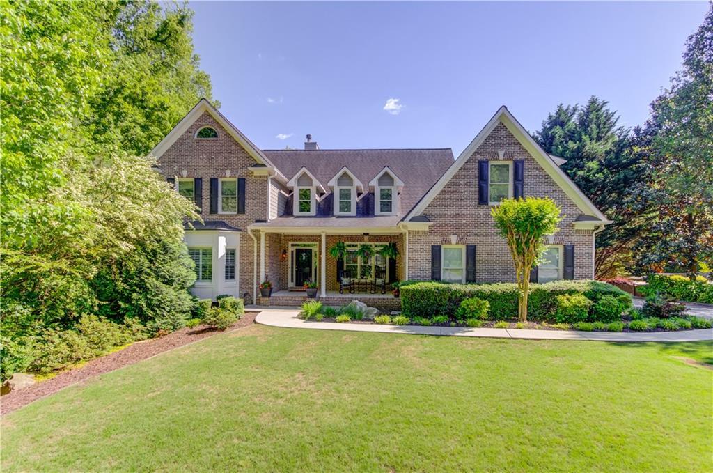 Property Photo: 820 Summerwind Way GA 30024