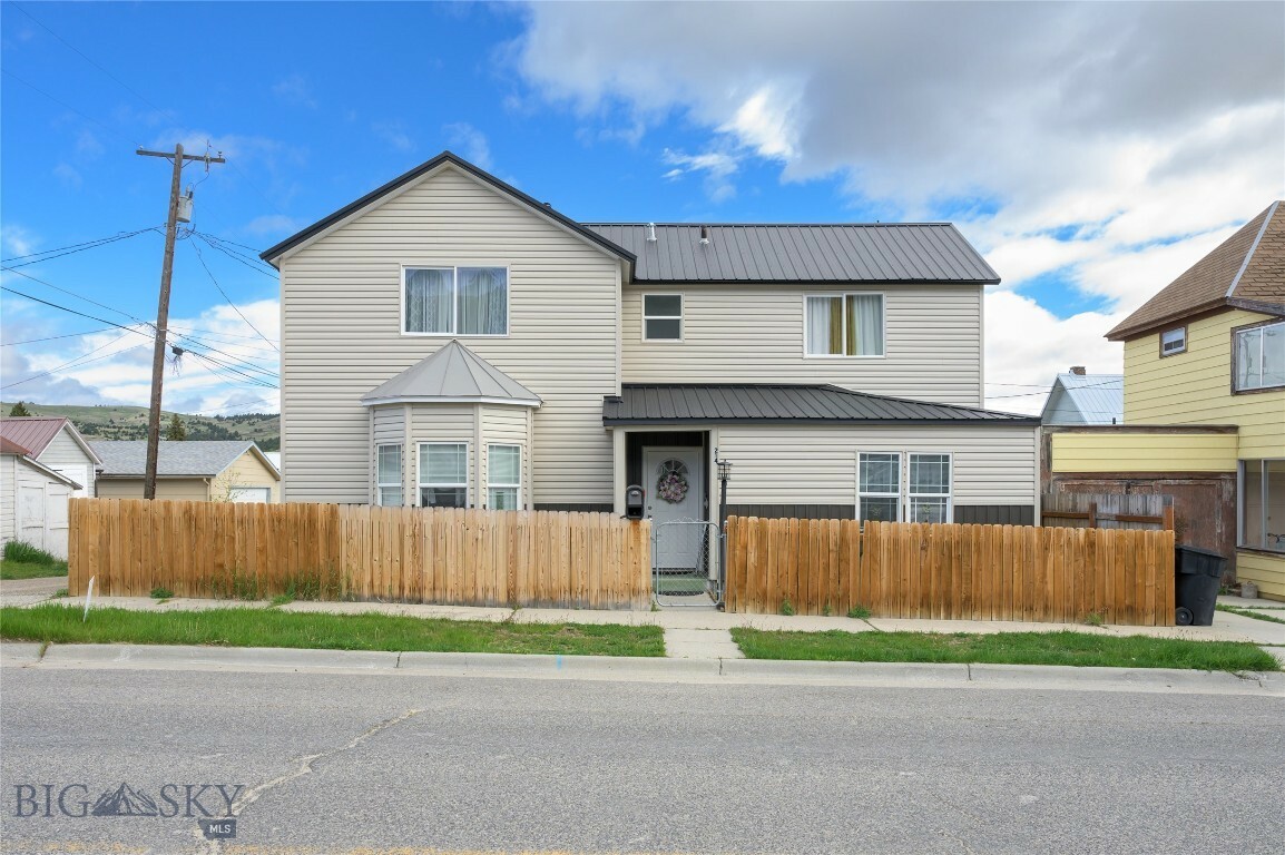 214 E 7th Street  Anaconda MT 59711 photo