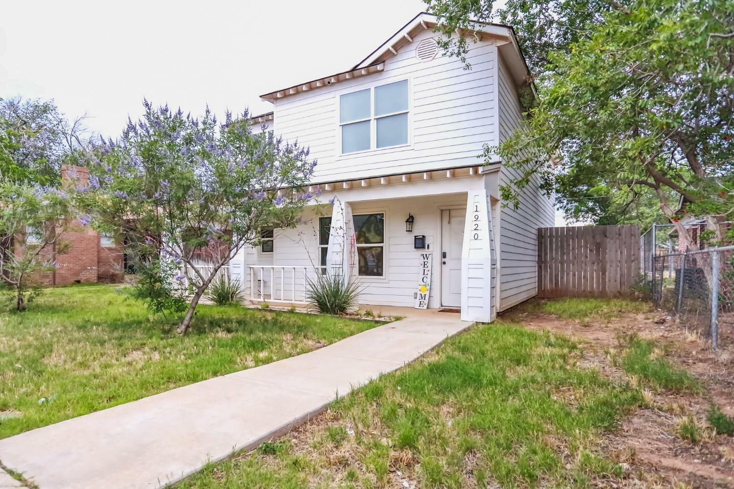 Property Photo:  1920 16th Street  TX 79401 