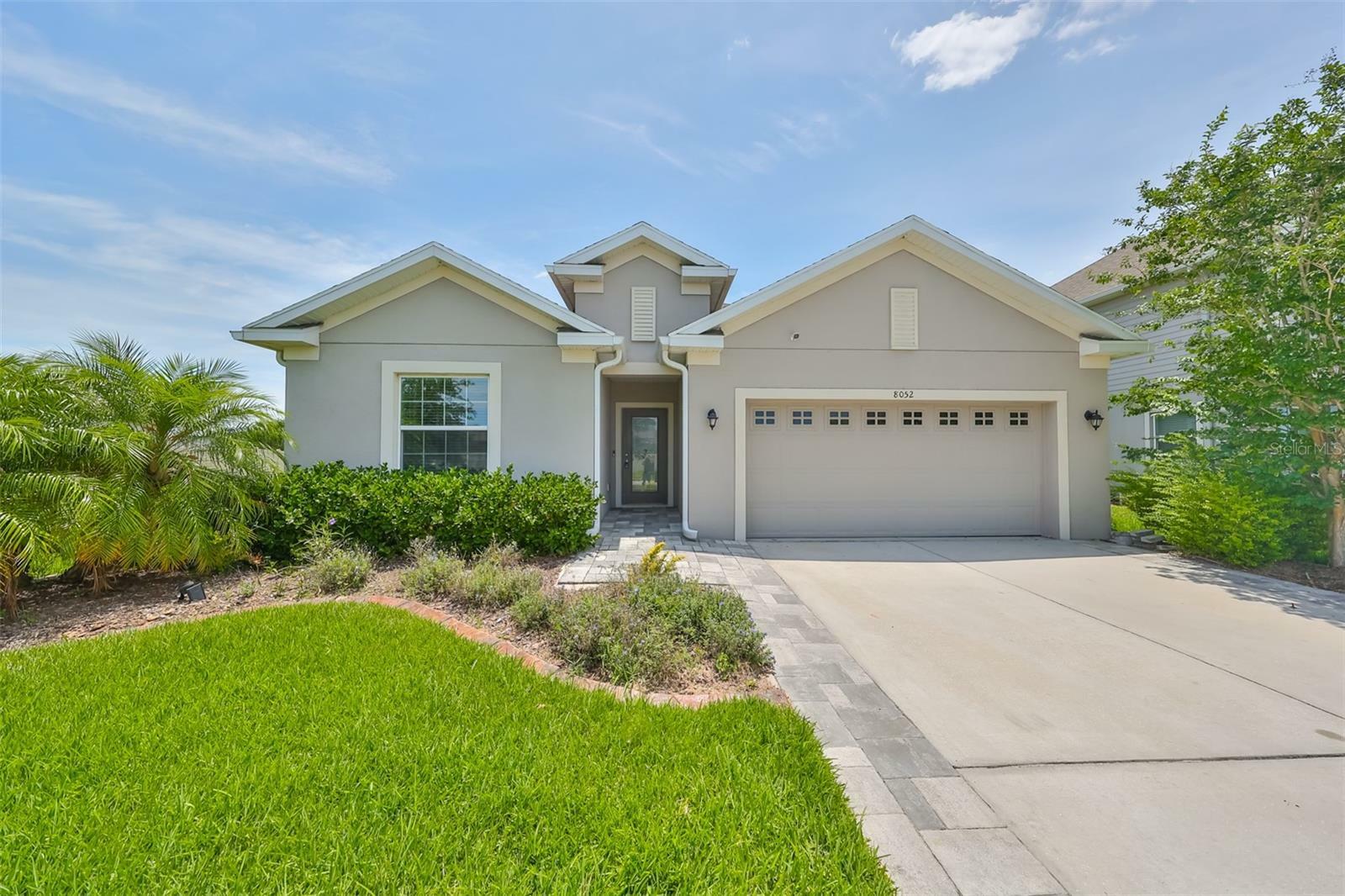 Property Photo:  8052 Olive Brook Drive  FL 33545 