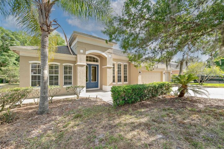 Property Photo:  5711 Bear Stone Run  FL 32765 