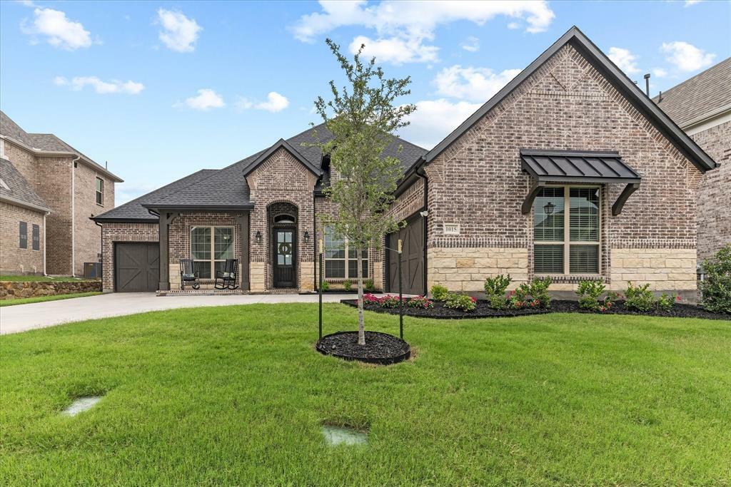 Property Photo:  1015 Sable Drive  TX 75087 