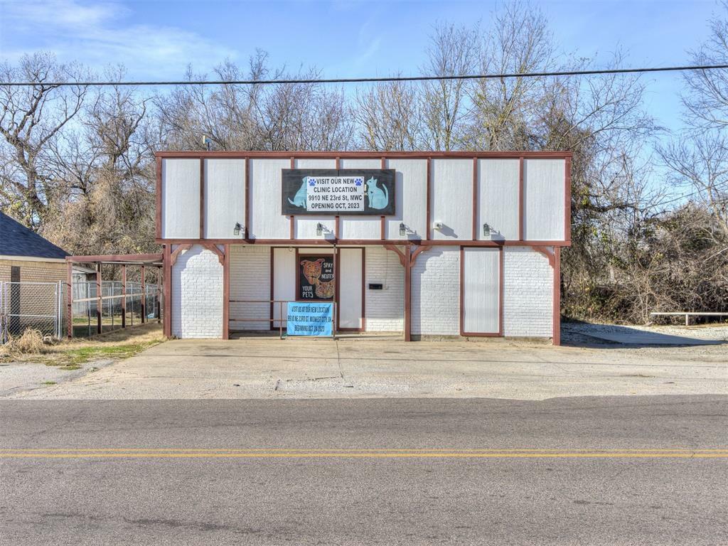 Property Photo: 5027 Spencer Road OK 73084