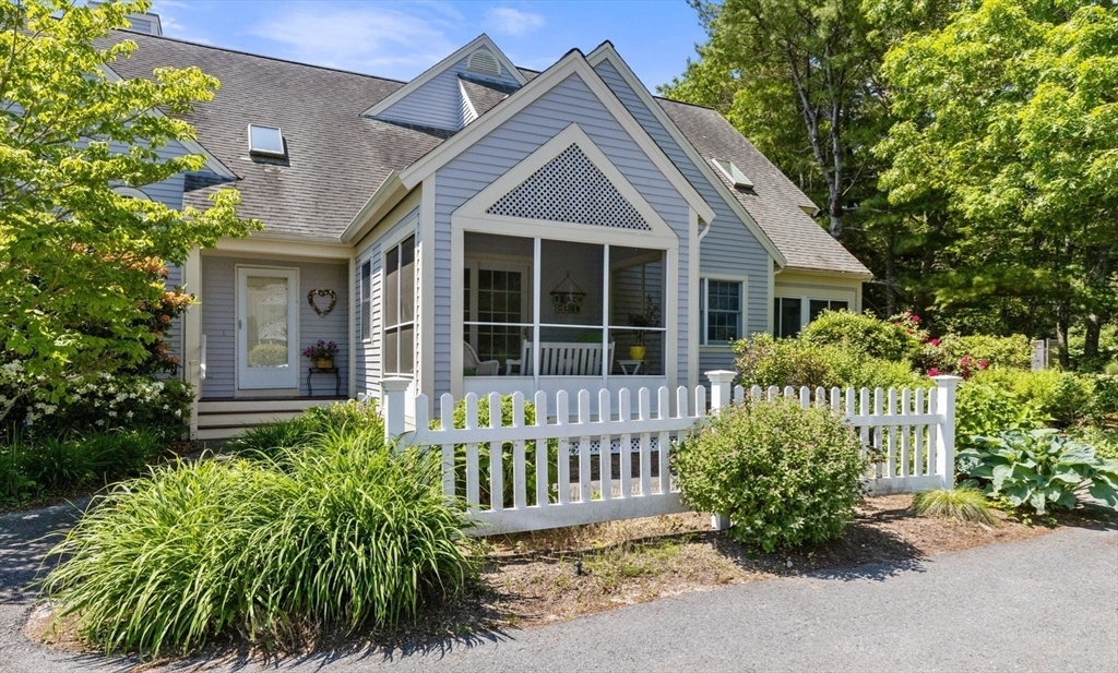 Property Photo: 5 Red Cedar Rd 5 MA 02649