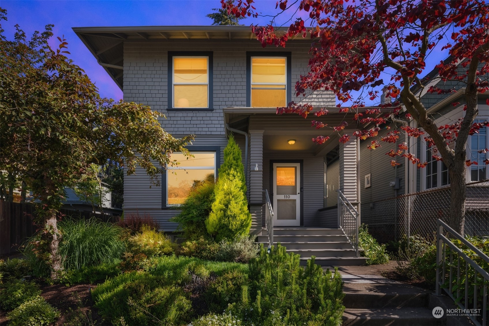 Property Photo:  110 Howe Street  WA 98109 