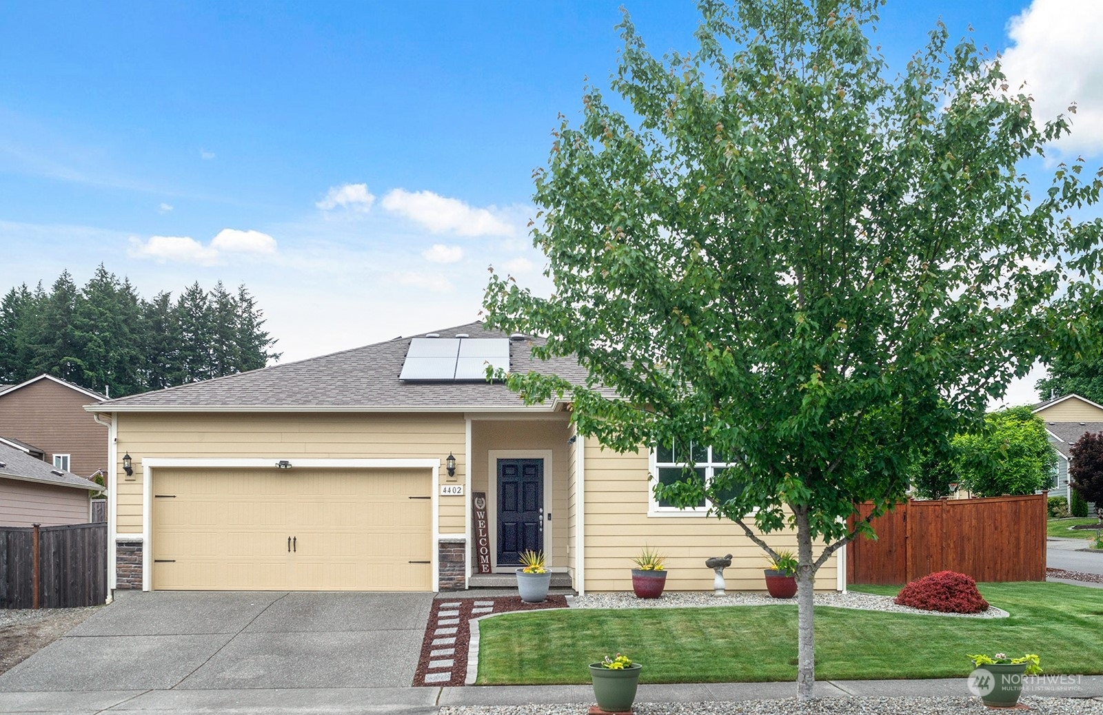 Property Photo:  4402 Gallagher Way NW  WA 98502 