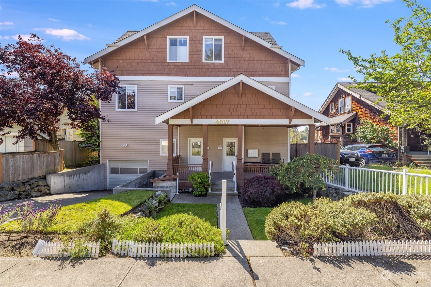 Property Photo:  4517 45th Avenue SW 2-B  WA 98116 