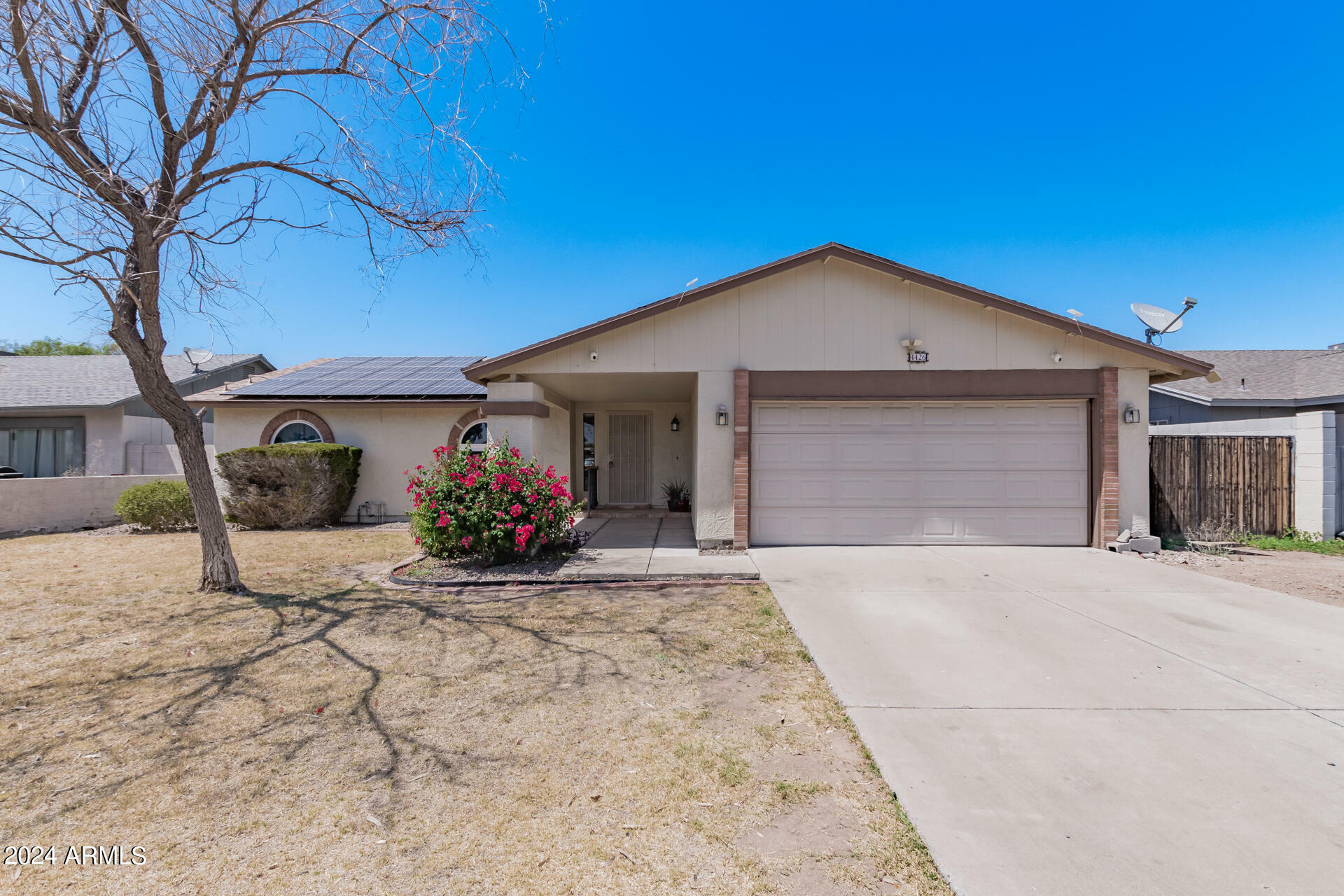 Property Photo:  4426 W Yorkshire Drive  AZ 85308 