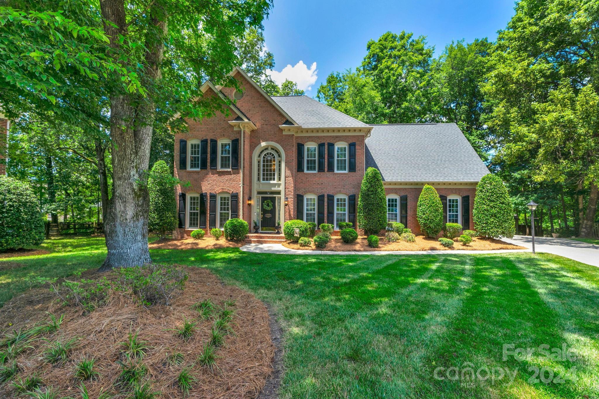 2207 Streatley Lane  Matthews NC 28105 photo