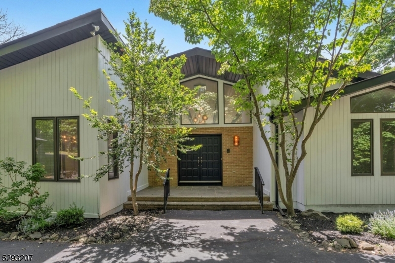 Property Photo: 332 Johnston Dr NJ 07069