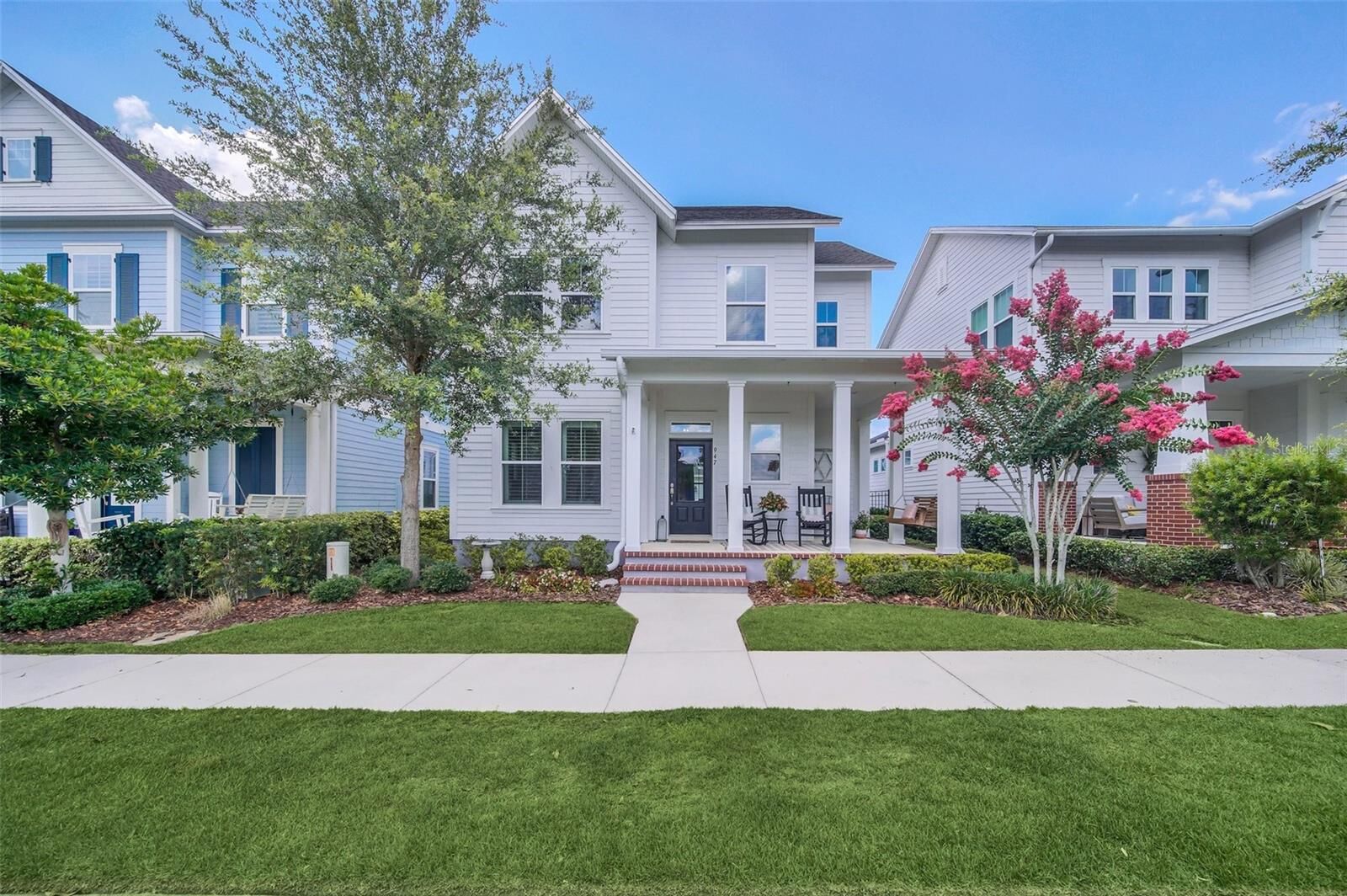 Property Photo: 947 Allenhurst Street FL 34787