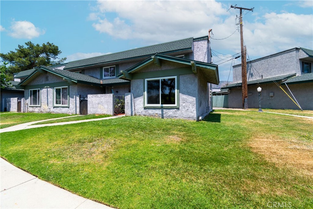 Property Photo:  3600 Mountain Avenue 19F  CA 92404 