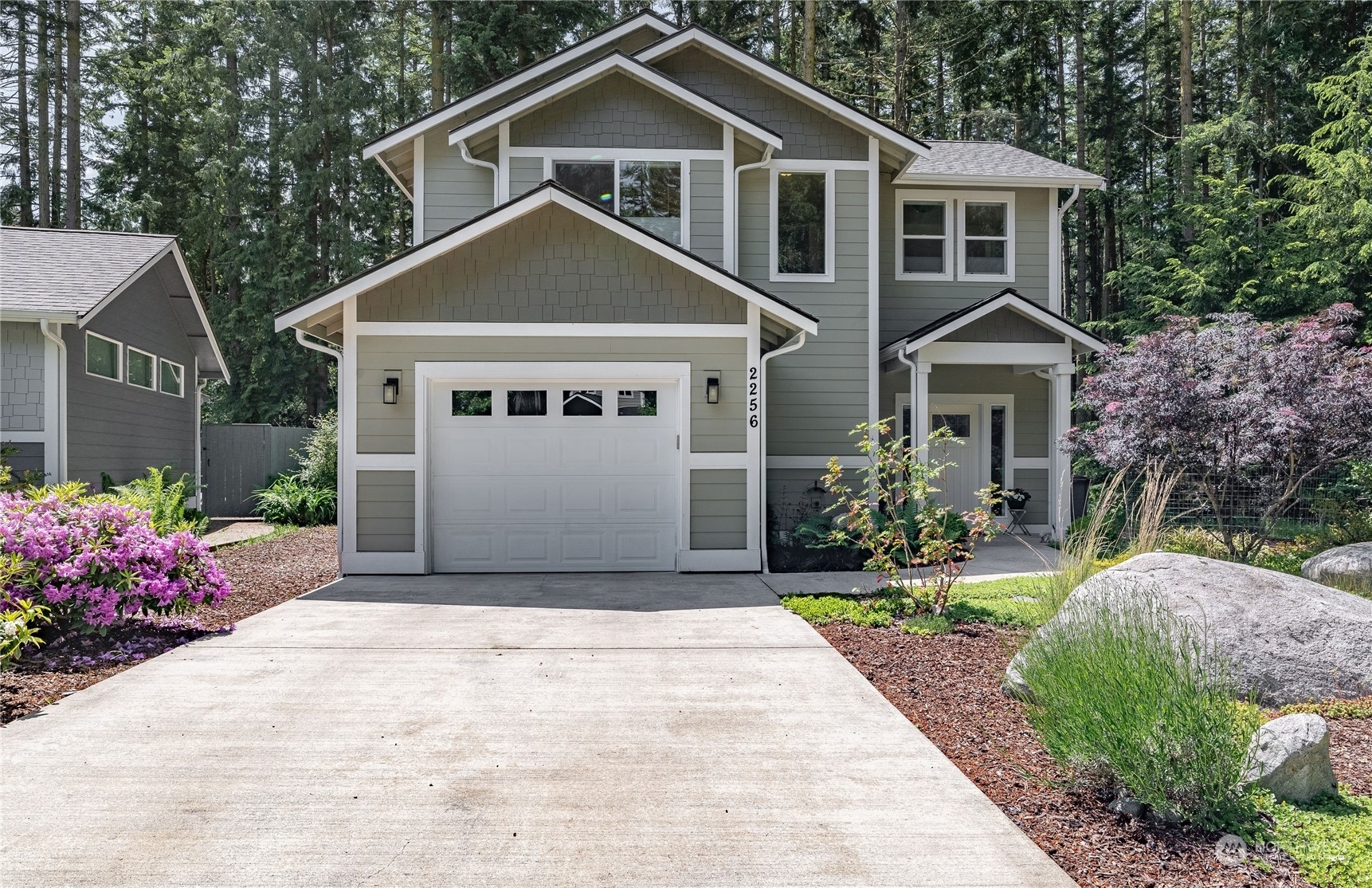 Property Photo:  2256 W Rosecrans Court  WA 98368 