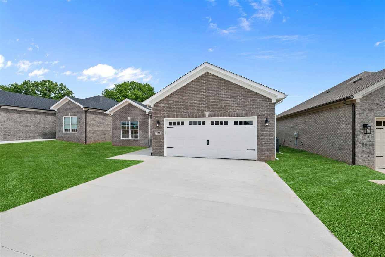 Property Photo:  1189 Shallowford Street  KY 42101 