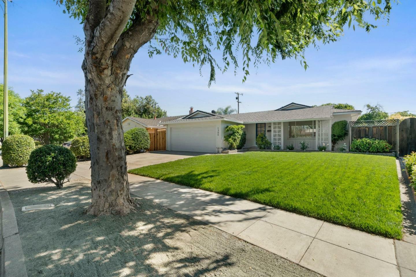 Property Photo:  1366 Annapolis Way  CA 95118 