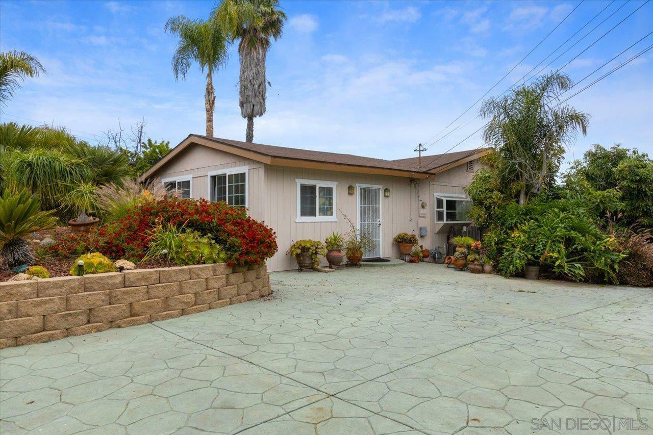 Property Photo:  2326 Peet Lane  CA 92025 