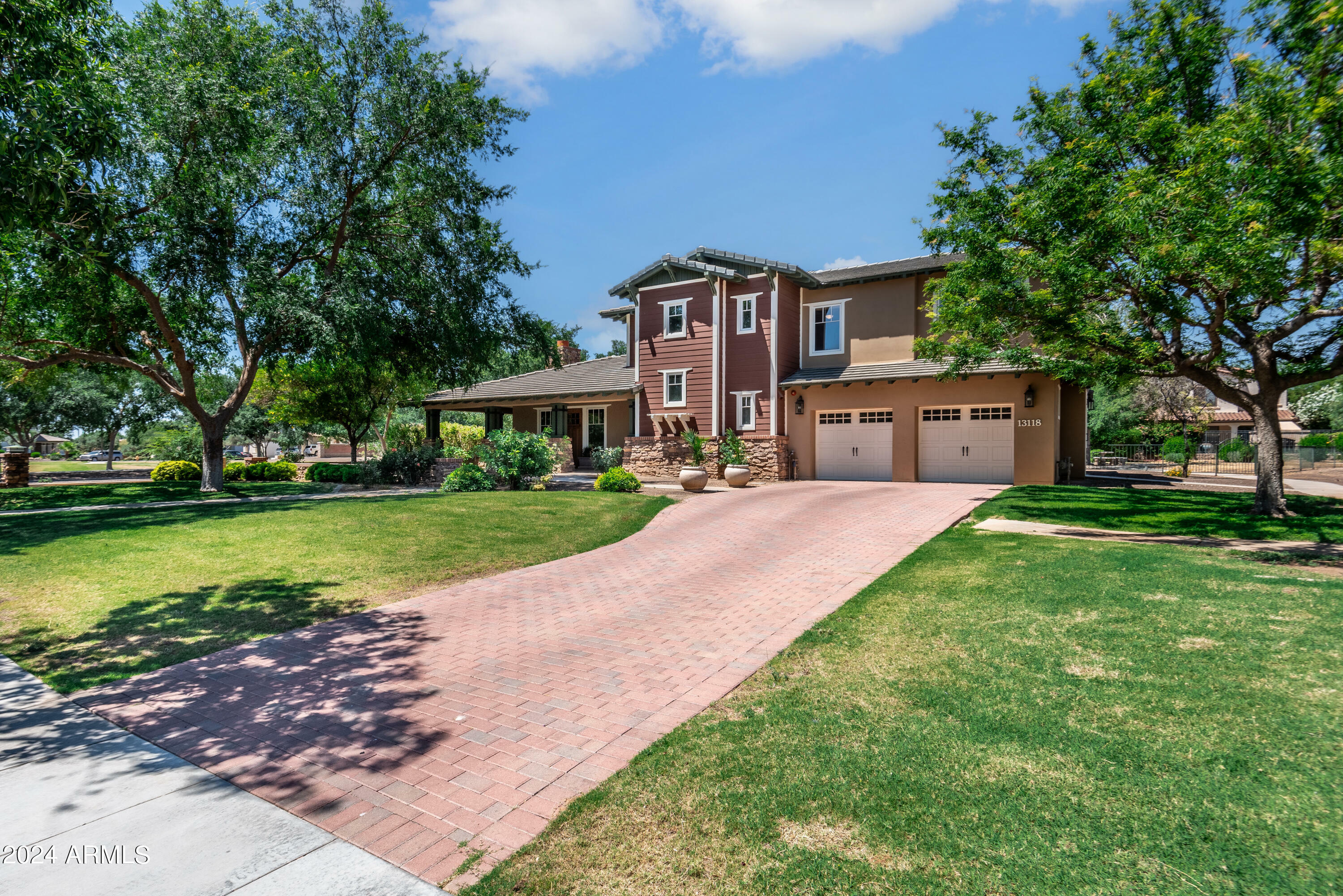 Property Photo: 13118 N Founders Park Boulevard AZ 85379