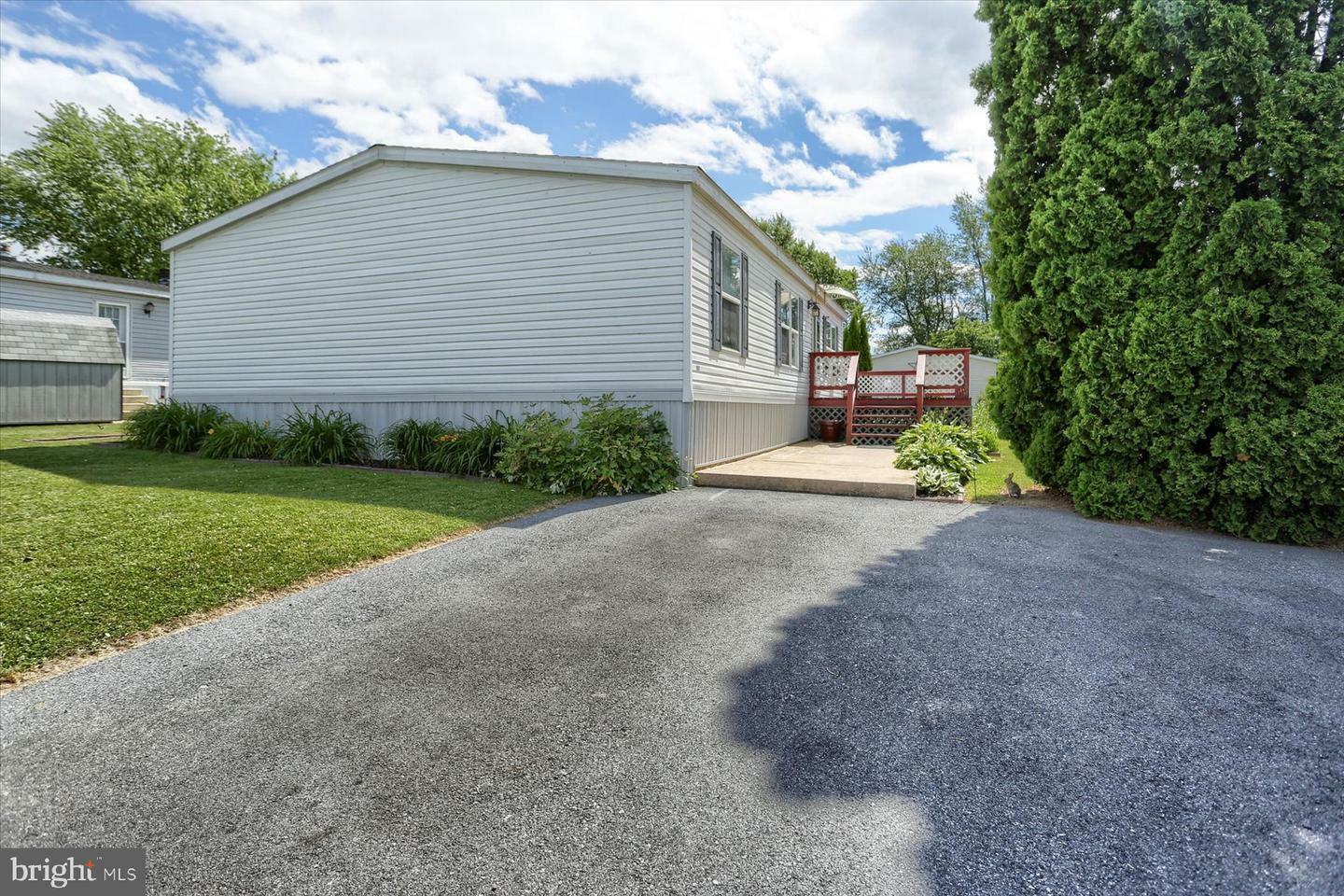 Property Photo:  157 Northcrest Acres  PA 17046 