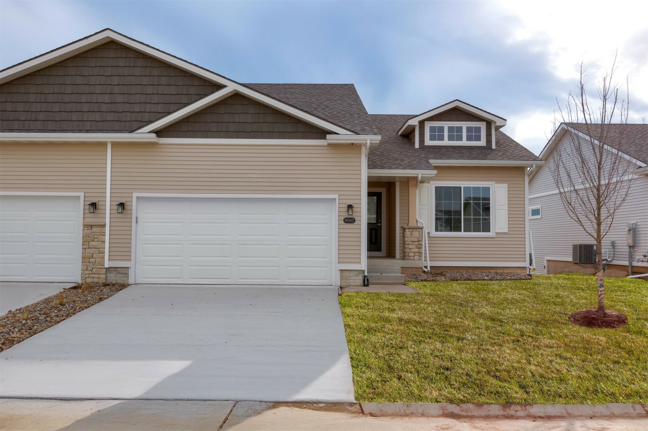 Property Photo:  9042 Mockingbird Drive  IA 50266 