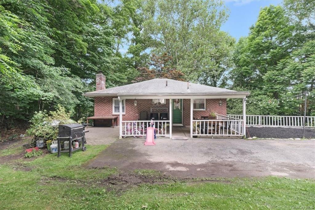 Property Photo:  256 Sprout Brook Road  NY 10567 