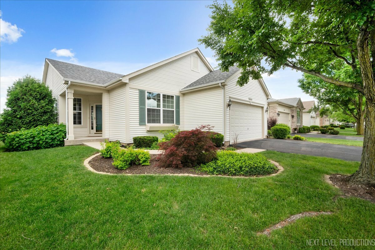 Property Photo:  16601 Serene Lake Way  IL 60403 