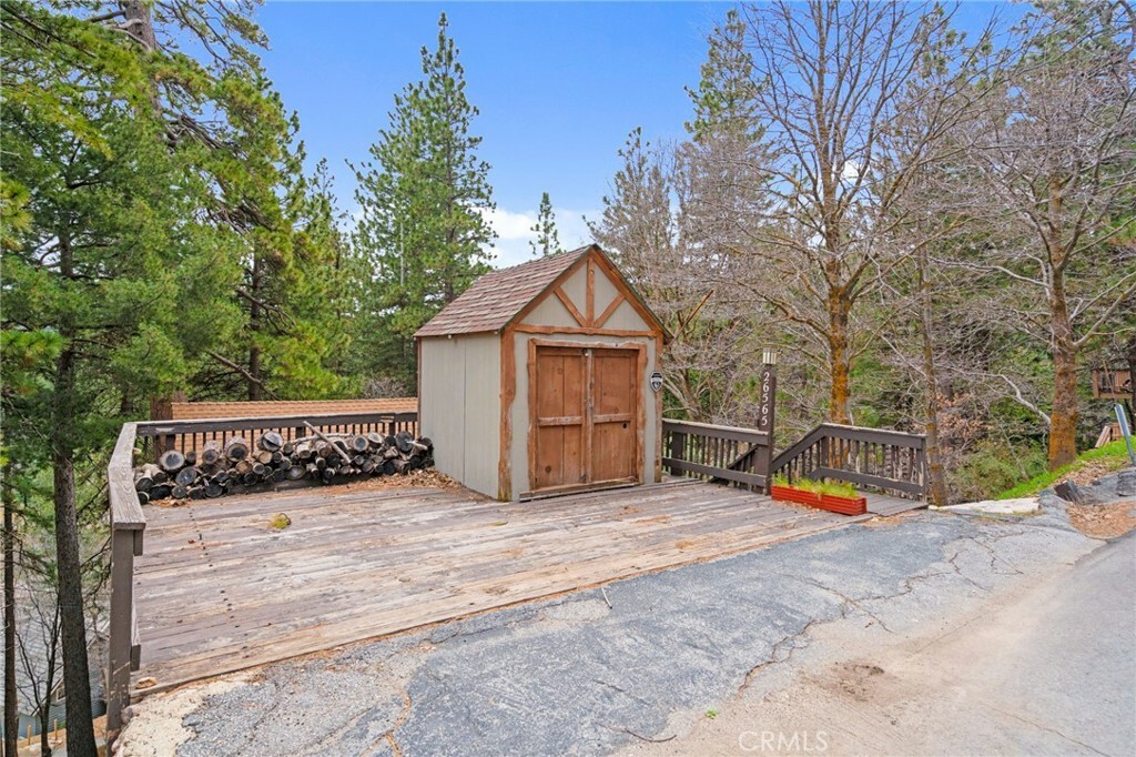 Property Photo:  26565 Thunderbird Drive  CA 92352 