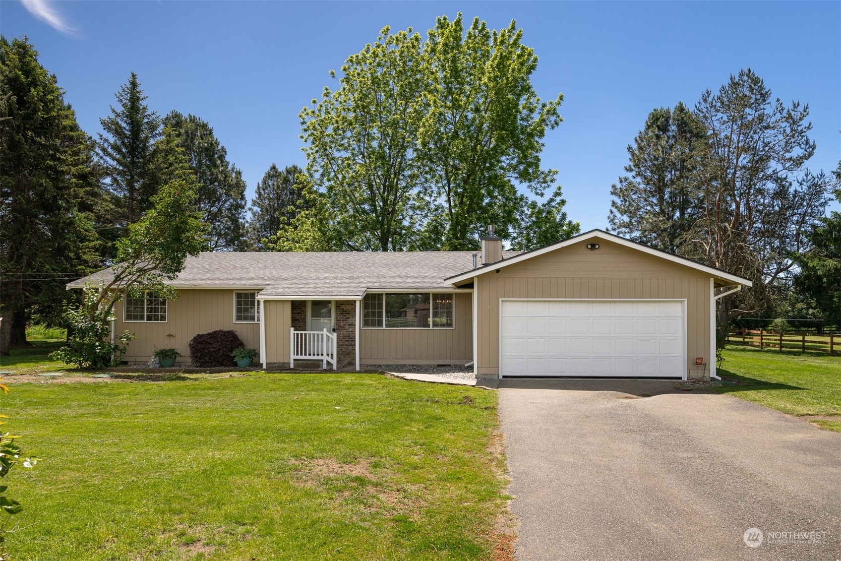 Property Photo:  311 W 68th Street  WA 98264 