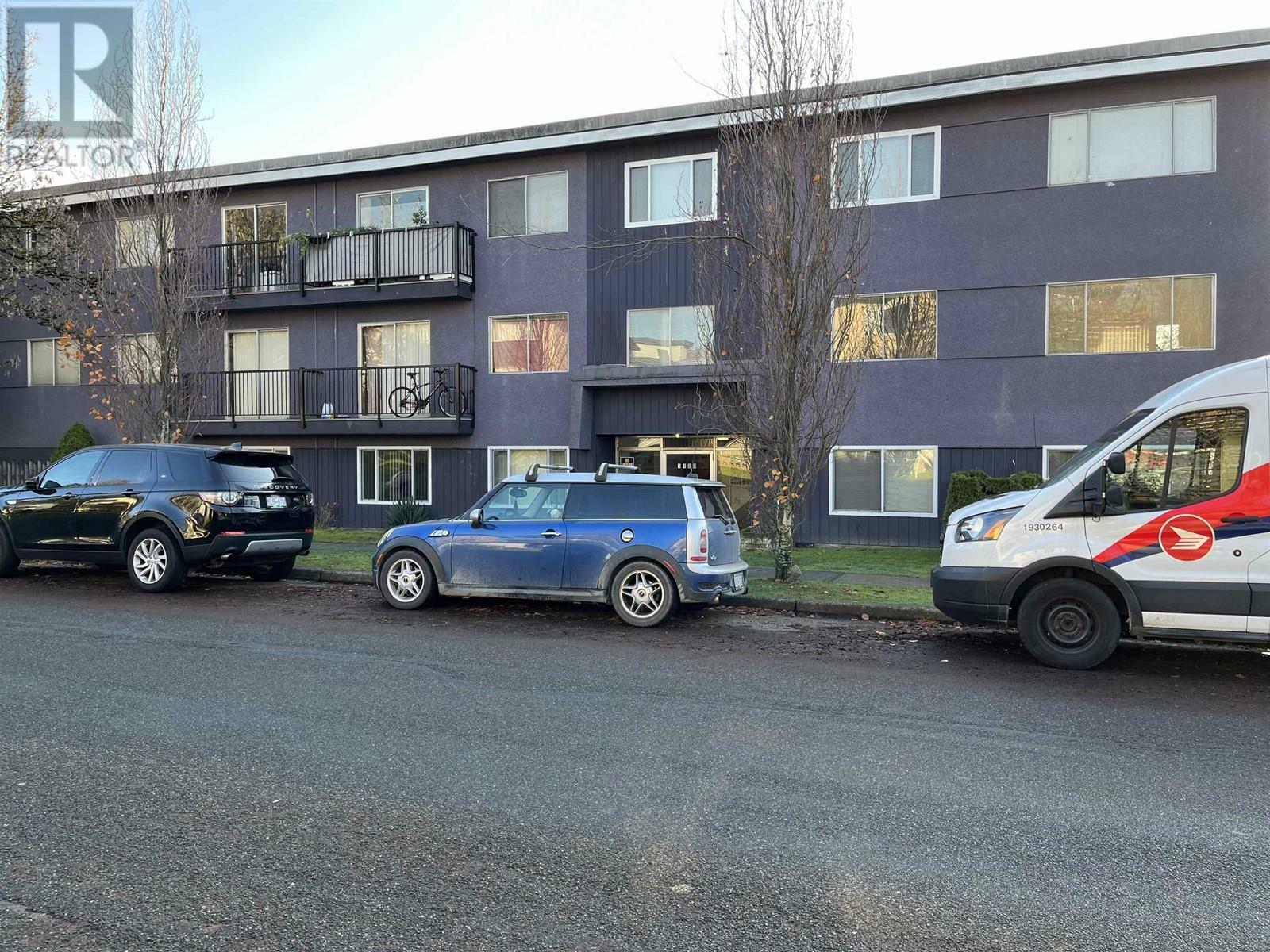 Photo de la propriété:  1180 West 71st Avenue  BC V6P 3A8 