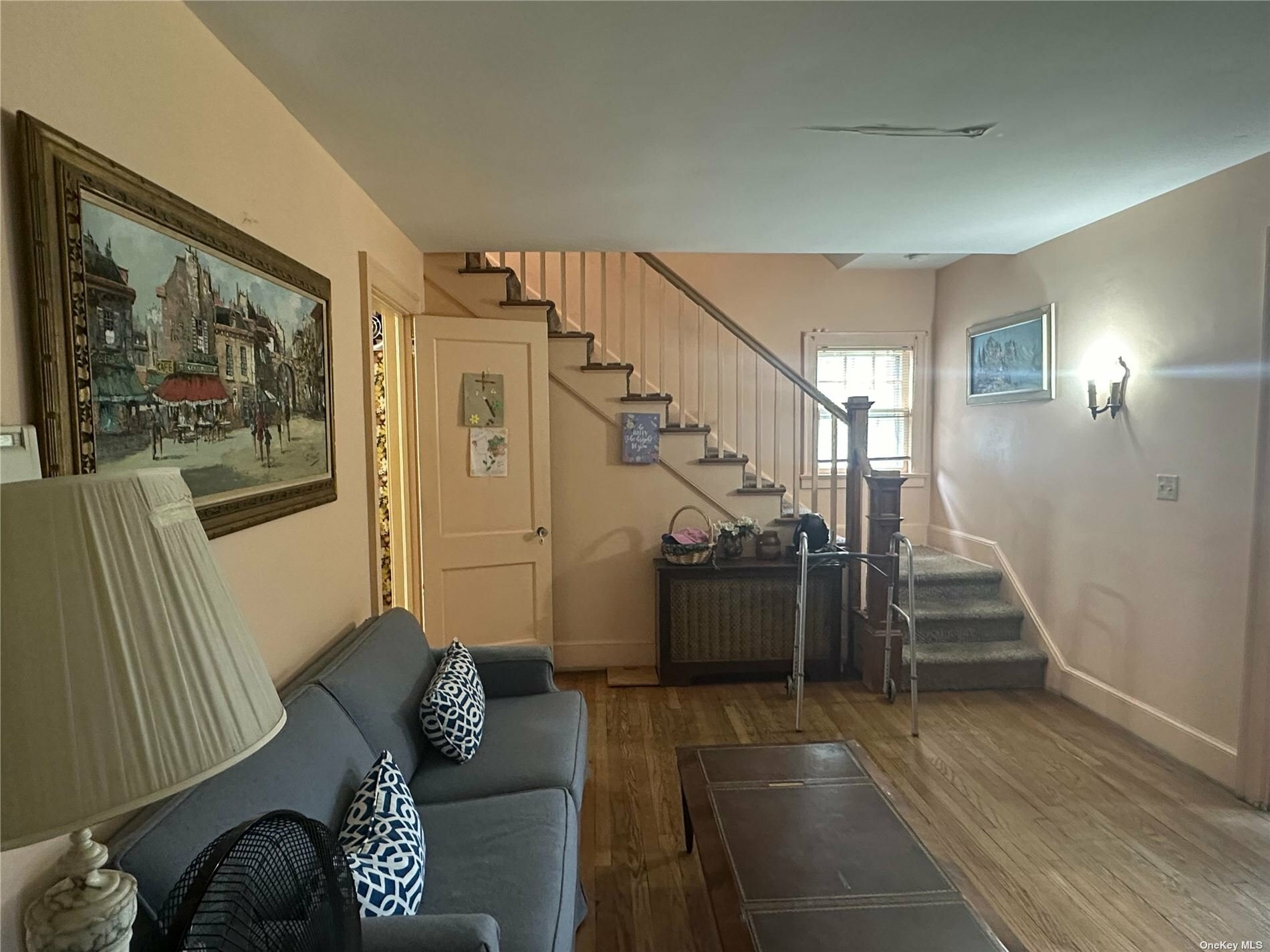 Property Photo:  7 Hayden Avenue  NY 11024 