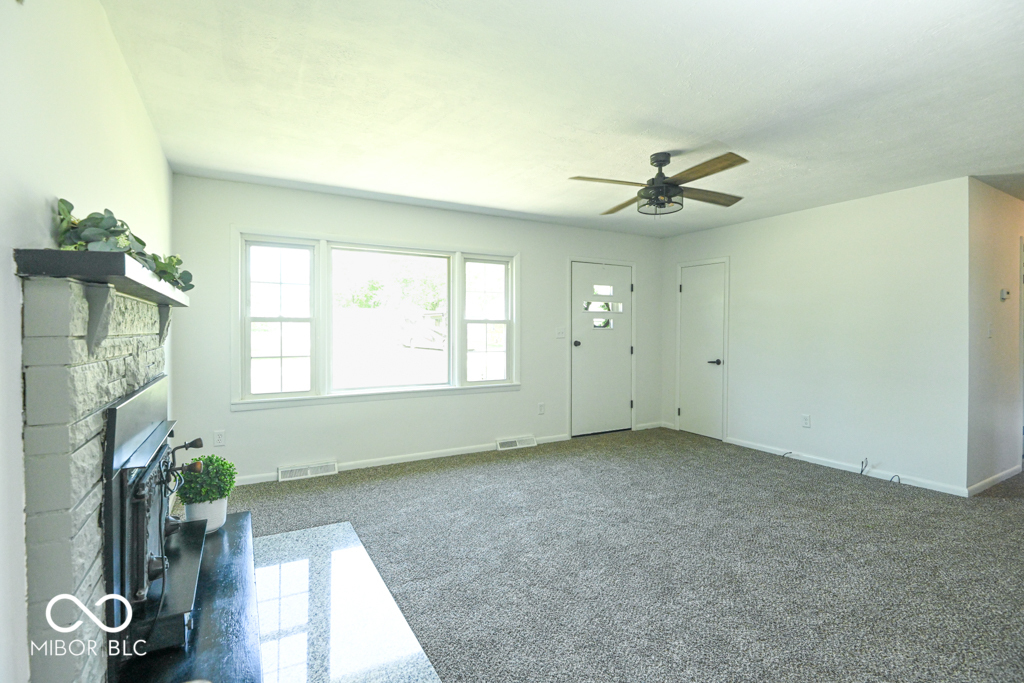 Property Photo:  1487 E Jordan Drive  IN 47362 